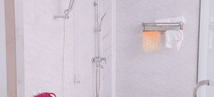 初心商务酒店图片