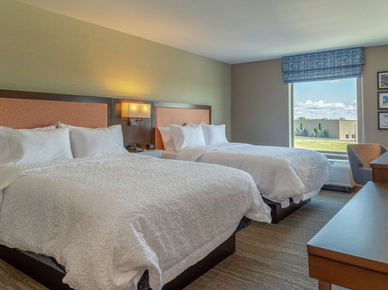 布尔博奈坎卡基希尔顿欢朋酒店