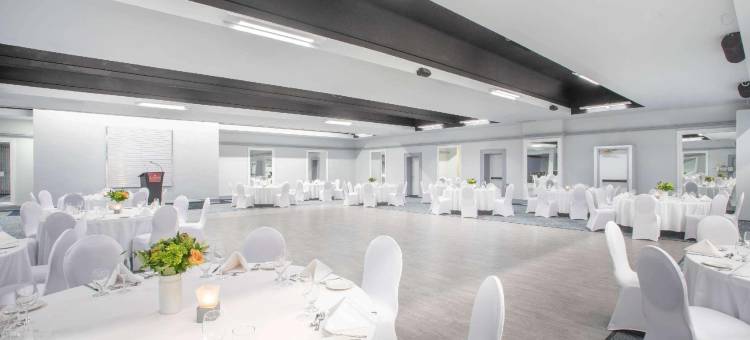 金斯顿华美达酒店及会议中心(Quality Inn & Conference Centre Kingston Central)图片