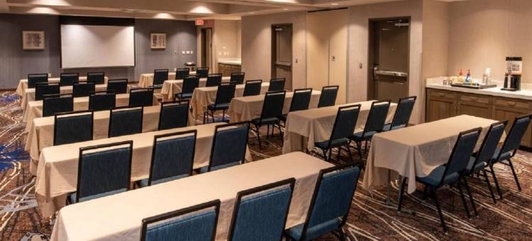 西雅图/雷德蒙瓦欢朋酒店(Hampton Inn & Suites Seattle/Redmond)图片