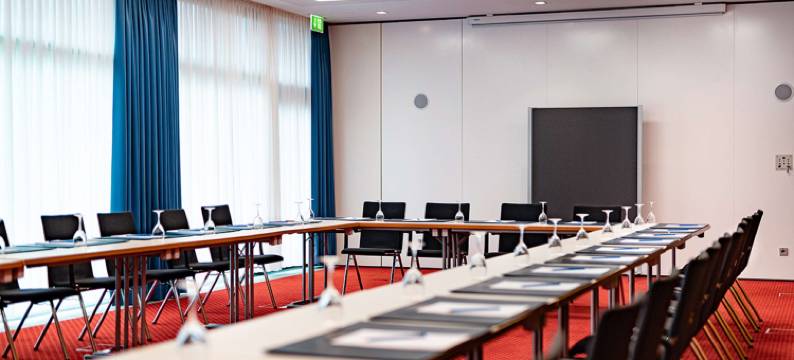 哈林斯亭恩城堡酒店(Schlosshotel Hellenstein)图片