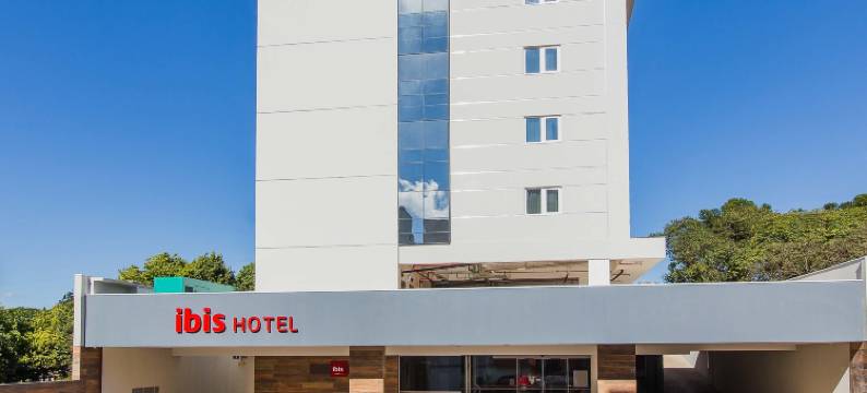 宜必思埃雷欣酒店(Ibis Erechim)图片