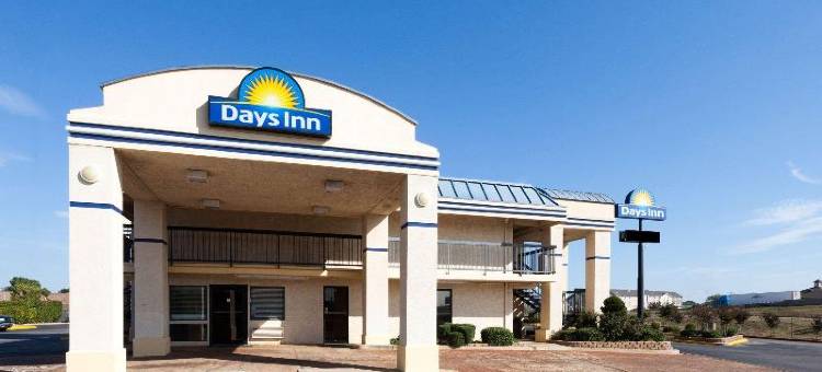 俄克拉何马城西温德姆戴斯酒店(Days Inn by Wyndham Oklahoma City West)图片