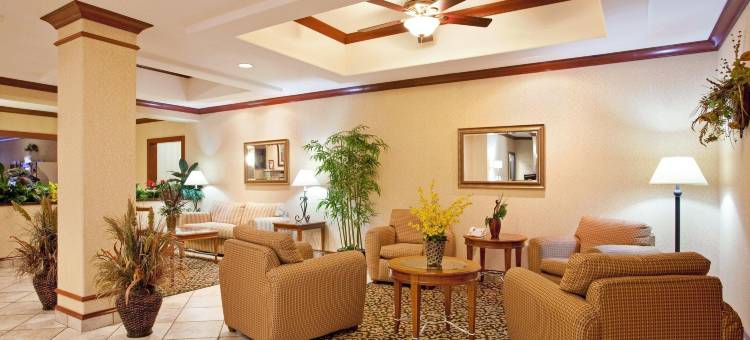 智选假日套房酒店罗克福德，爱园(Holiday Inn Express & Suites Rockford-Loves Park)图片
