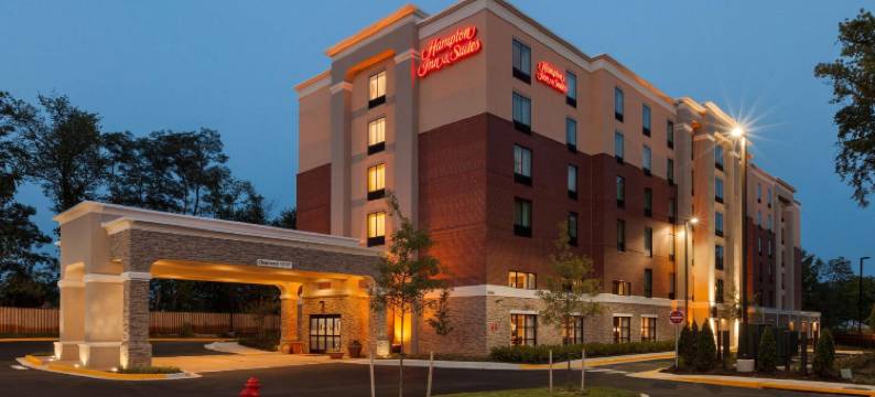 欢朋酒店及套房-坎普泉/安德鲁斯空军基地(Hampton Inn & Suites Camp Springs/Andrews AFB)图片