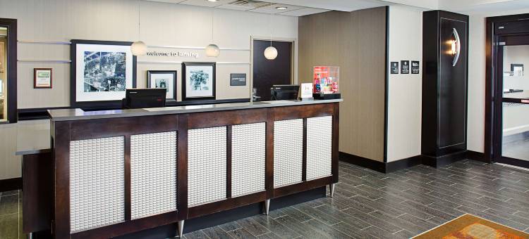 兰辛西部欢朋套房酒店(Hampton Inn & Suites Lansing West)图片