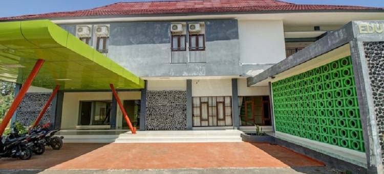 红多兹酒店@库塔龙目岛曼达利卡公路(RedDoorz @ Jalan Raya Kuta Lombok Mandalika)图片