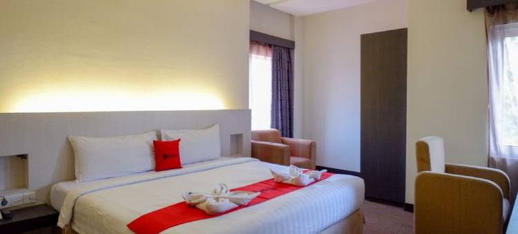 红多兹Plus酒店-近肯达里大陆酒店(RedDoorz Plus Near Hotel Benua Kendari)图片