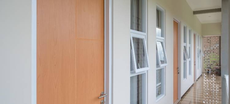 红门酒店清真-靠近蒂达尔大学马格elang(RedDoorz Syariah Near Universitas Tidar Magelang)图片