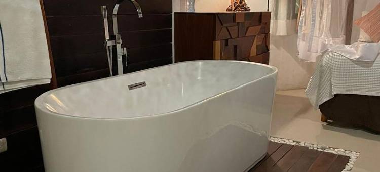 华丽小屋酒店(Luxury Cabins)图片