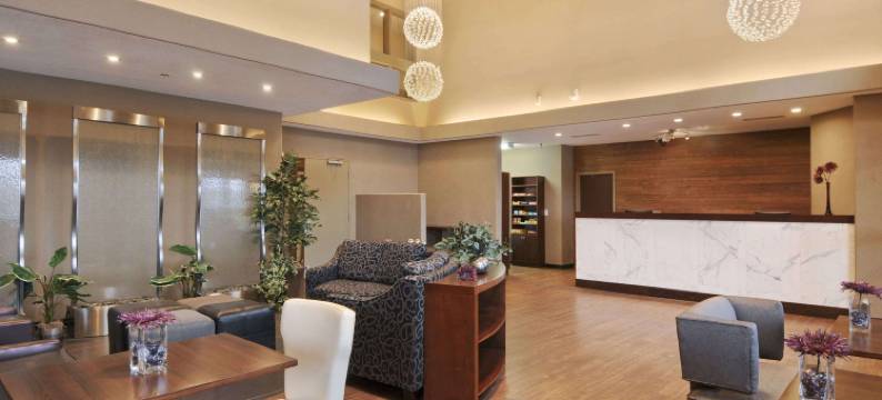 里贾纳机场西戴斯酒店(Days Inn by Wyndham Regina Airport West)图片