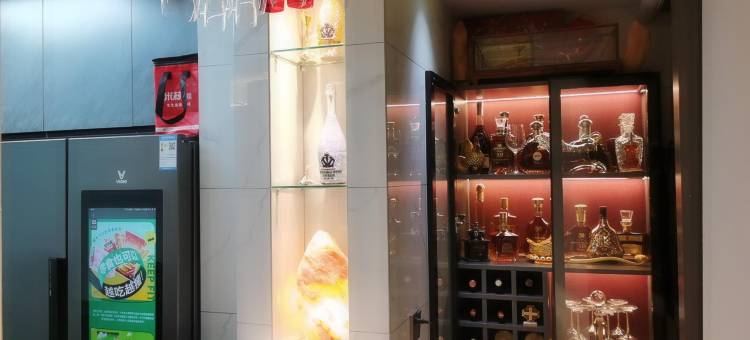 东港国际公馆呼噜栈海景民宿(大连威尼斯水城店)图片