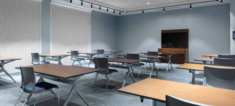 奥兰多布埃纳维斯塔湖雅乐轩酒店(Aloft Orlando Lake Buena Vista)图片