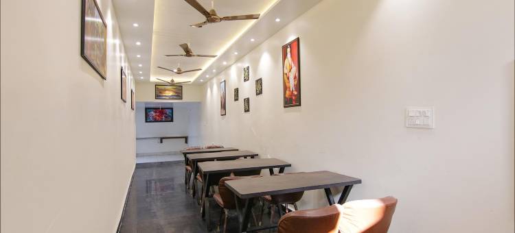 Fabhotel Punjab Pride = FabHotel 旁遮普骄傲(FabHotel Punjab Pride - Near Golden Temple)图片