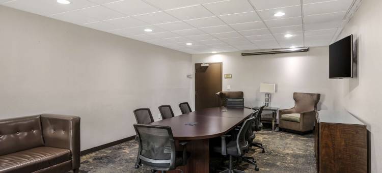 琼斯伯勒贝斯特韦斯特优质套房酒店(Best Western Plus Jonesboro Inn  Suites)图片