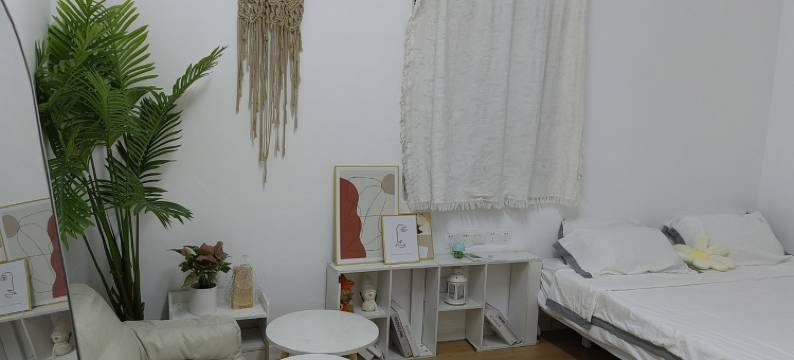 花草时光精品西湖祝屋巷美食街民宿(下角东路分店)图片