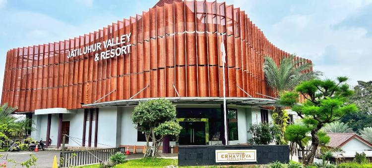 贾蒂卢尔山谷度假村(Jatiluhur Valley Resort)图片