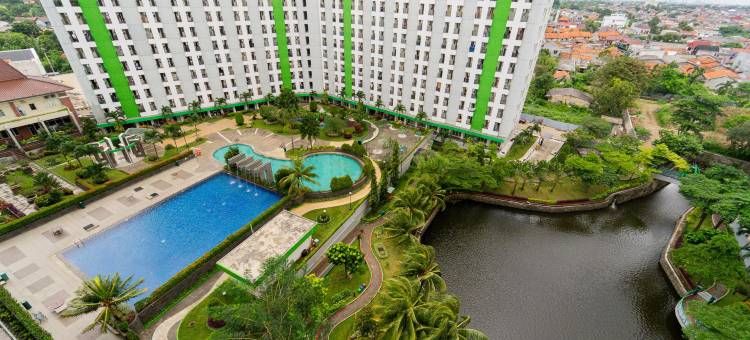 奇普塔特绿湖景公寓-由阿尔法客房管理(RedLiving Apartemen Green Lake View Ciputat - Aurora Rooms)图片
