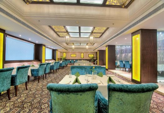 Best Western Summerlea Hotel Overview