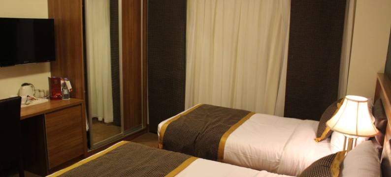 金色郁金香阿尔沙克林酒店(Golden Tulip Al Shakreen)图片