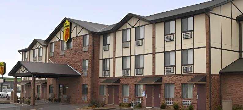 库巴速8酒店(Super 8 by Wyndham Cuba)图片