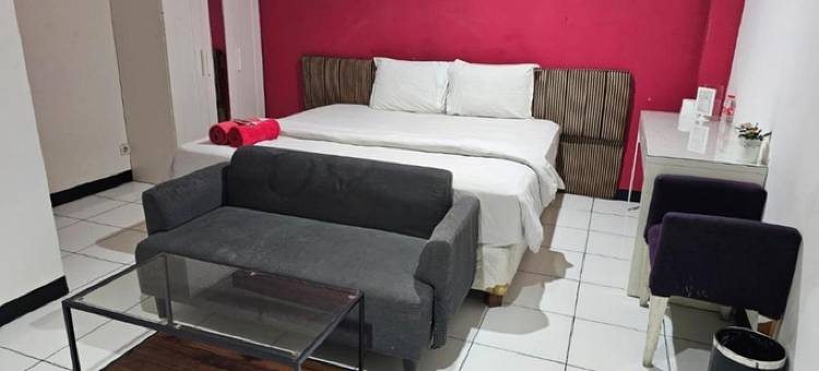 克拉帕加丁附近瑞德多兹普拉斯酒店(RedDoorz Plus Near Mall Kelapa Gading)图片