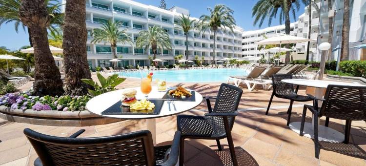 普拉亚戴尔雷安格莱斯酒店(Akeah Broncemar)图片