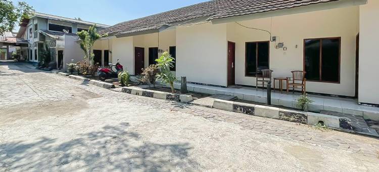 红门酒店-靠近卡利贾蒂苏邦收费站出口(RedDoorz near Exit Toll Kalijati Subang)图片