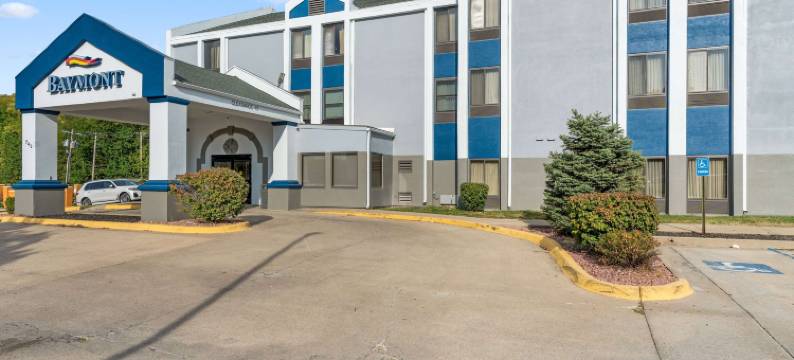 劳伦斯温德姆呗盟套房酒店(Baymont by Wyndham Lawrence)图片