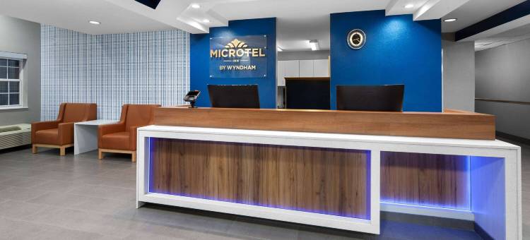 简斯维尔麦客达套房酒店(Microtel Inn & Suites by Wyndham Janesville)图片