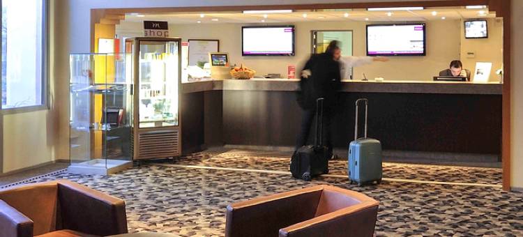 鲁昂瓦勒德勒伊美居酒店(Hôtel Mercure Rouen Val-De-Reuil)图片