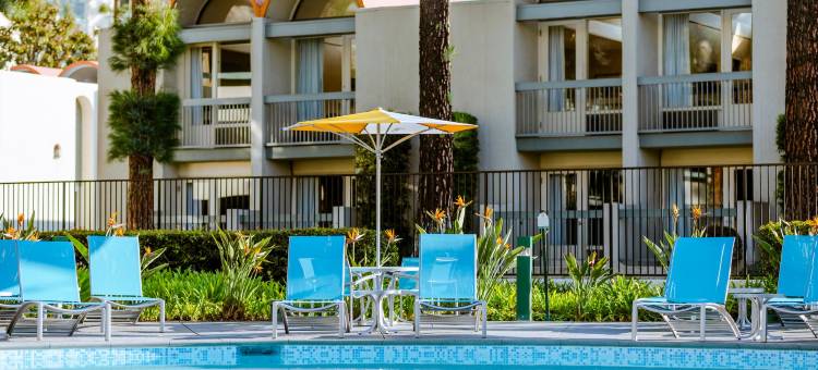 阿纳海姆豪生国际酒店和水上乐园(Howard Johnson by Wyndham Anaheim Hotel & Water Playground)图片