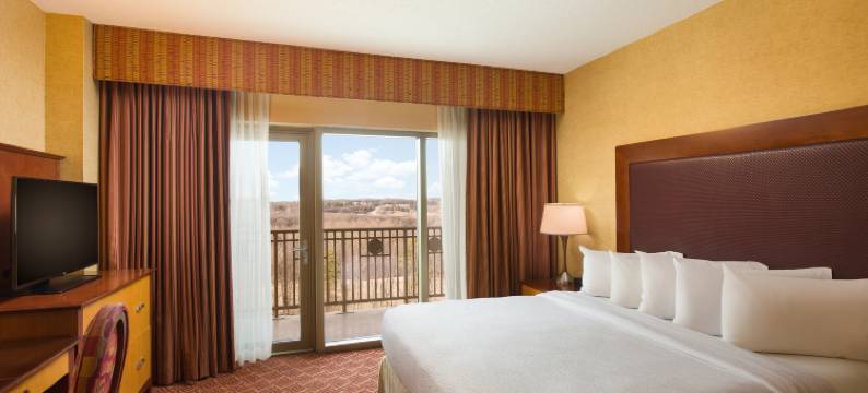 夏洛特康柯德高尔夫度假村及水疗中心希尔顿安泊酒店(Embassy Suites by Hilton Charlotte Concord Golf Resort & Spa)图片