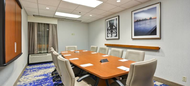 希尔顿欢朋酒店-底特律诺斯维尔(Hampton Inn Detroit/Northville (Farmington Hills Area))图片