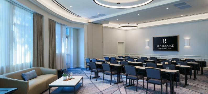 梅多兰兹万丽酒店(Renaissance Meadowlands Hotel)图片