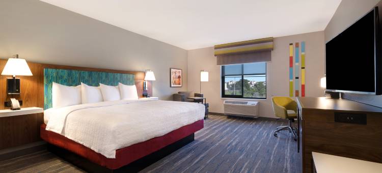 玛丽娜希尔顿欢朋套房酒店(Hampton Inn & Suites by Hilton Marina)图片
