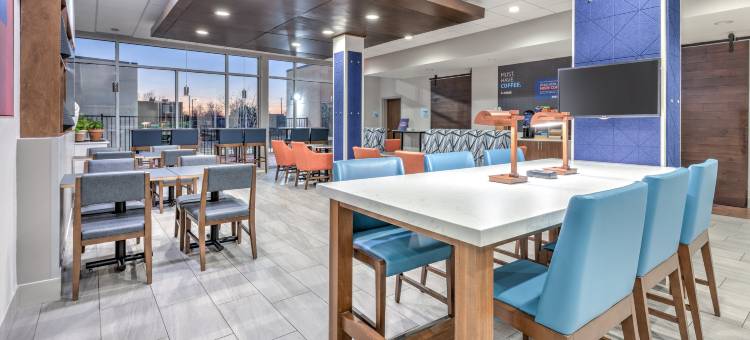 智选假日套房酒店-穆尔(Holiday Inn Express & Suites Moore)图片