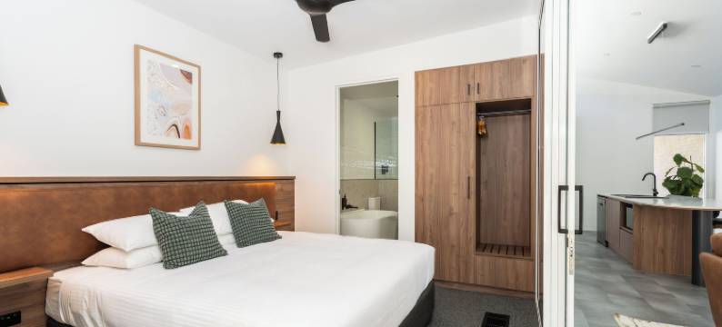 克莱尔山坡公寓(Clare Hillside Apartments)图片