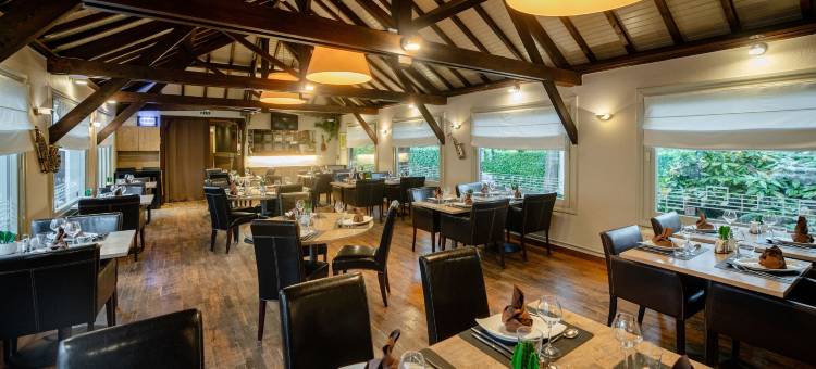 阿加西亚斯里尔图尔昆之家餐厅酒店(Logis Hôtel Restaurant des Acacias Lille Neuville en Ferrain)图片