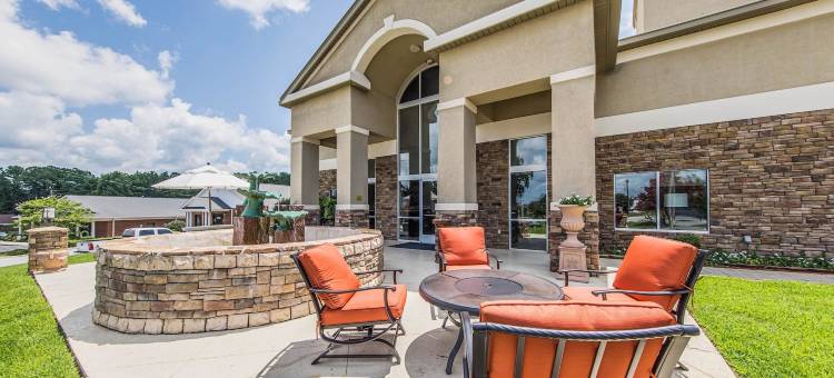 舒适套房酒店-近格林伍德大学(Comfort Inn & Suites Greenwood Near University)图片