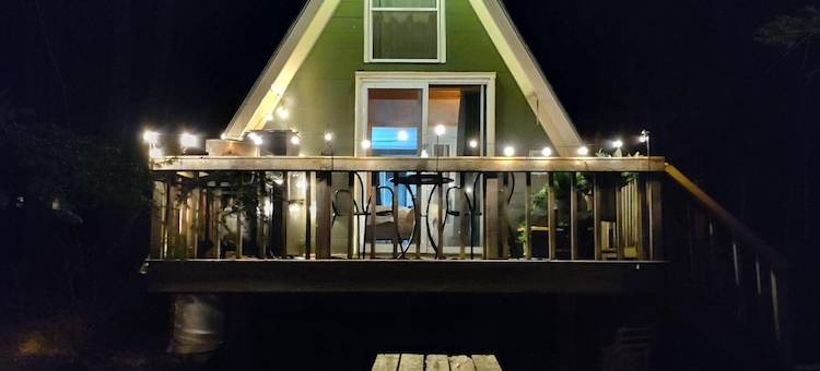 Dog/Family Friendly A-Frame! Walk to Lake/Kayak Use in the Berkshires!图片