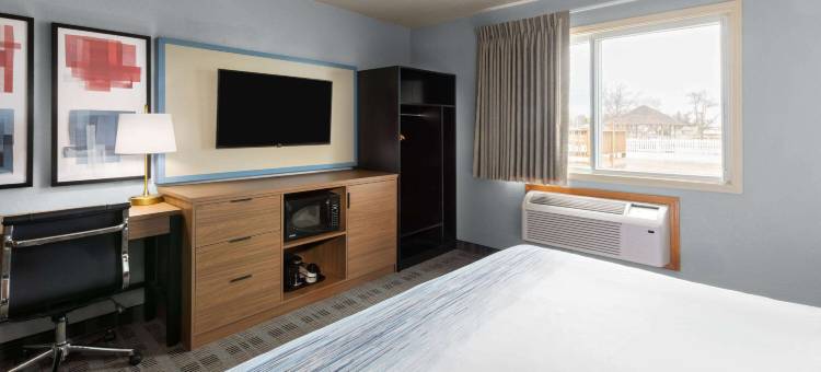 奥萨布勒河附近奥斯科达美吟温德姆酒店(AmericInn by Wyndham Oscoda Near AuSable River)图片