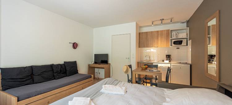 法国山河 - 高尔夫球区域住宅(Terres de France - le Domaine du Golf)图片