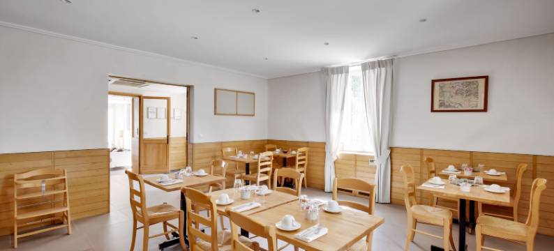 洛吉斯DE瓦兰德劳德(Logis de Valandraud)图片