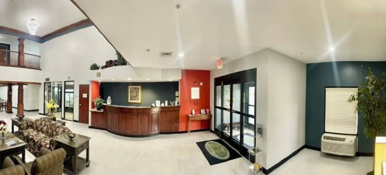 格兰德威斯塔套房酒店(Grand Vista Hotel & Suites)图片