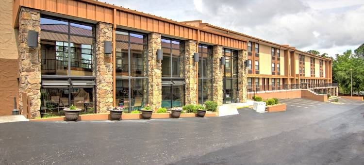 中心点贝斯特韦斯特酒店(Best Western Center Pointe Inn)图片