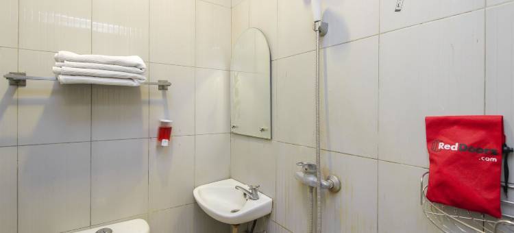 红门酒店-近美娜多贝塞斯达(RedDoorz Near Bethesda Manado)图片