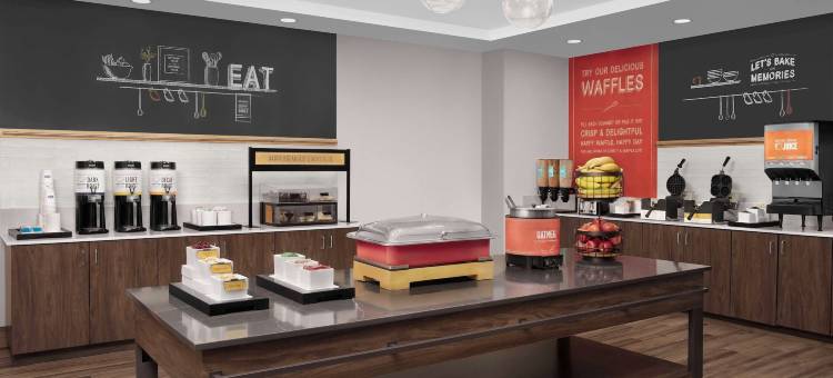 希尔顿欢朋酒店-丹德里奇(Hampton Inn Dandridge)图片