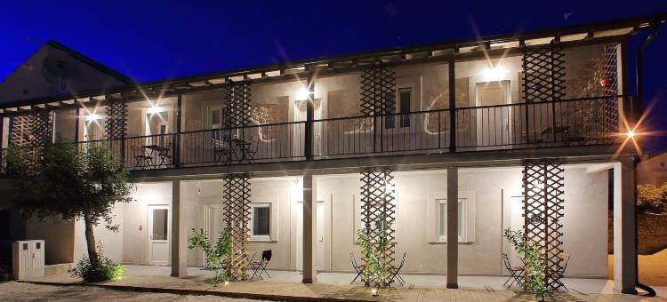 卜维娜新城公寓(Guverna New City Accommodation)图片