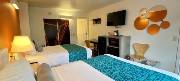 乔治湖豪生酒店(Howard Johnson by Wyndham Lake George)图片